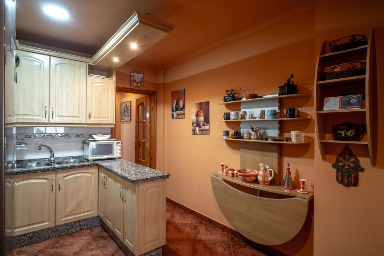 Appartement Piso céntrico 1 min de la playa con terraza y BBQ à Fuengirola Extérieur photo